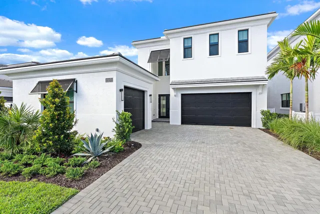 Artistry Palm Beach Gardens Residence photo 2