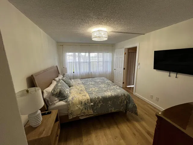 Eastpointe Country Club Unit 103 photo 7