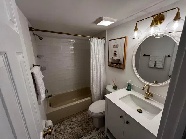 Eastpointe Country Club Unit 103 photo 13