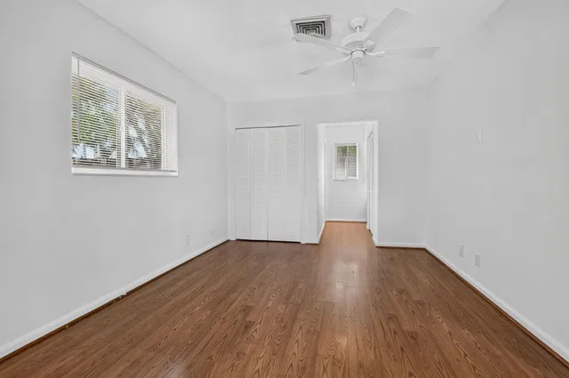 Residence photo 12