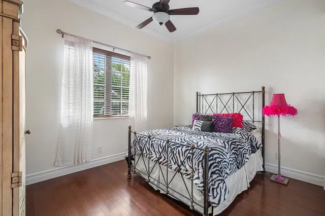Residence photo 20