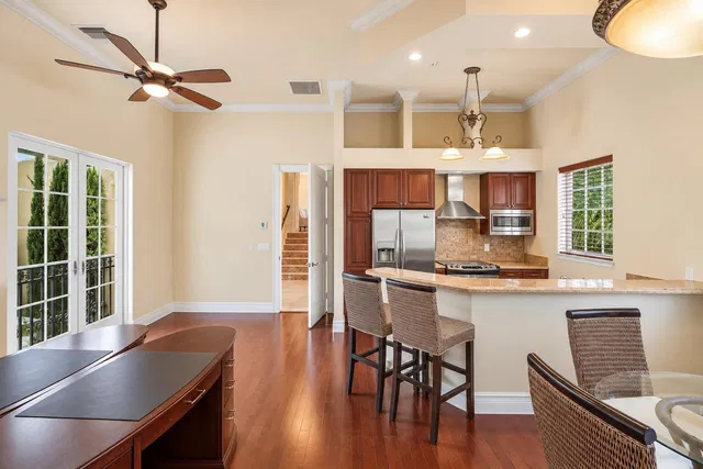 Residence photo 23