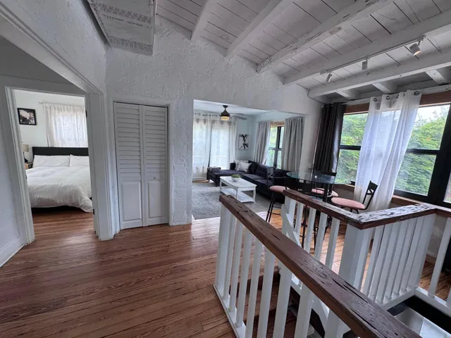 Old Northwood Residence photo 11