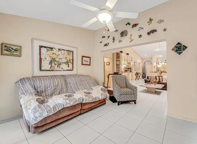 Residence photo 15