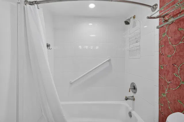 Singer Island Unit 255 photo 31