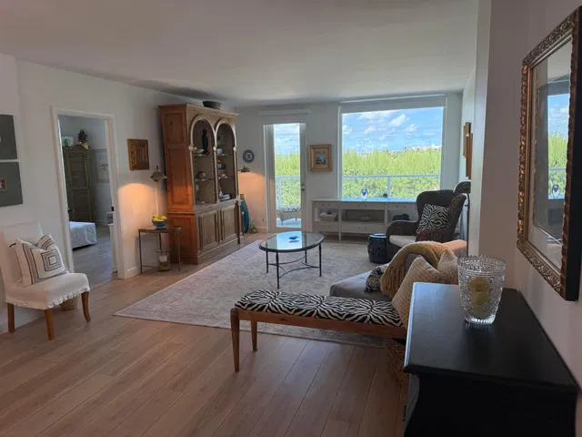 The Patrician of Palm Beach Unit 324 photo 8