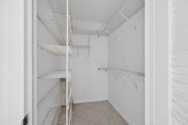  Residence photo 37