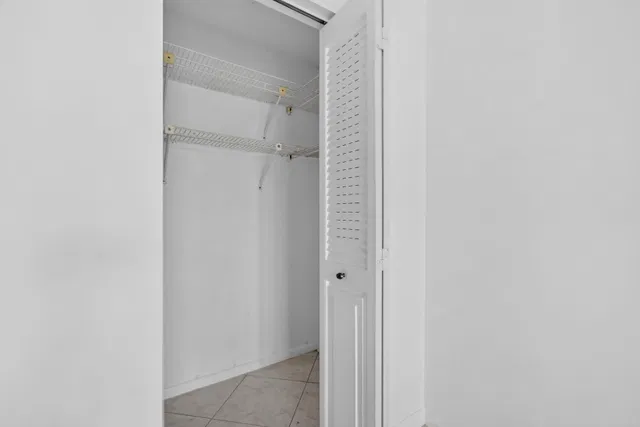  Residence photo 43