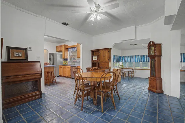  Residence photo 16