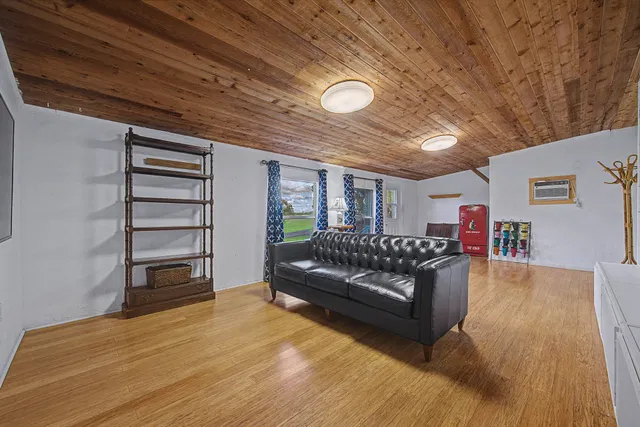 Residence photo 18