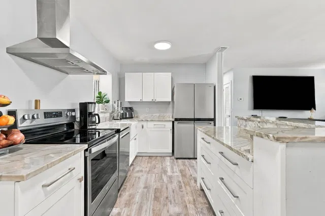  Residence photo 4