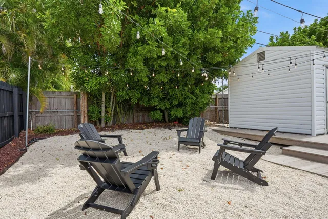  Residence photo 17
