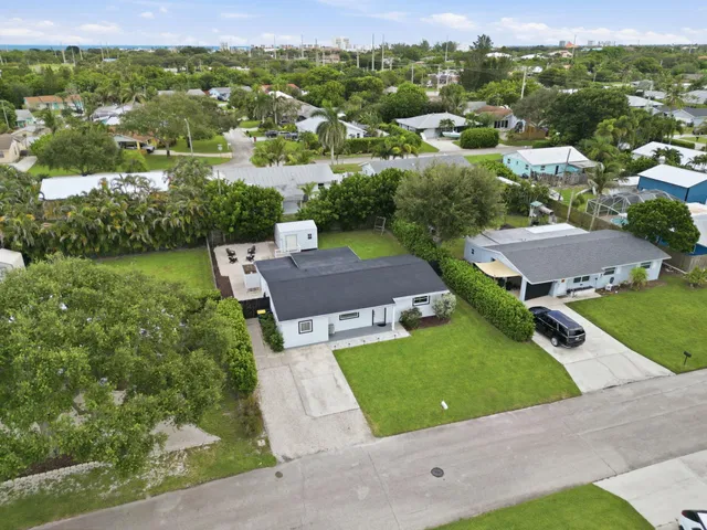  Residence photo 21