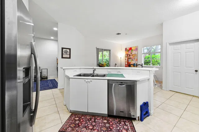  Residence photo 13