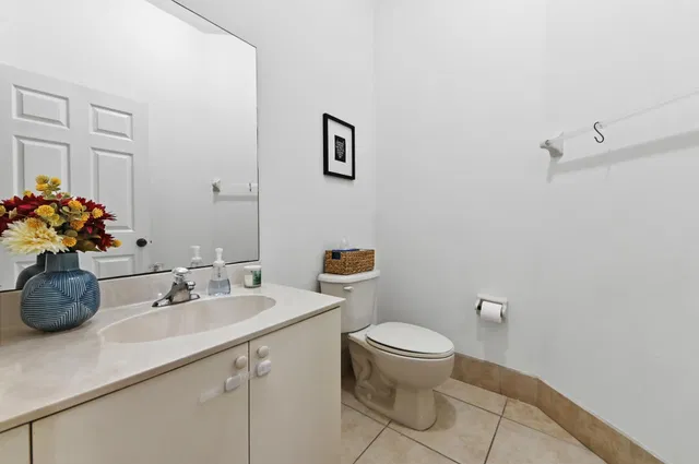  Residence photo 14