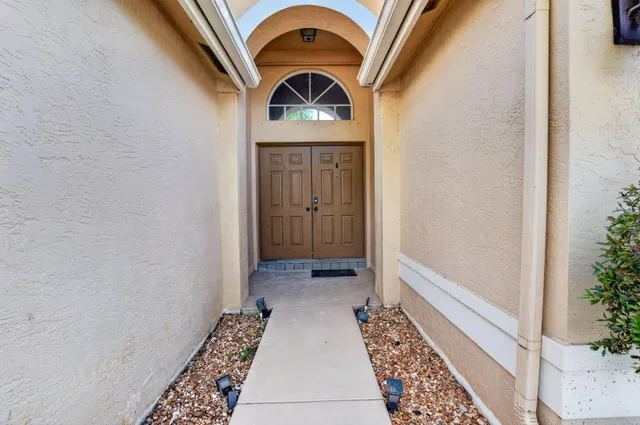  Residence photo 7