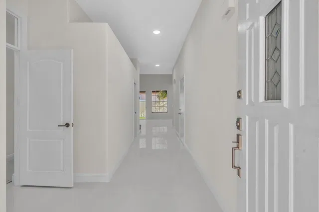 Residence photo 10