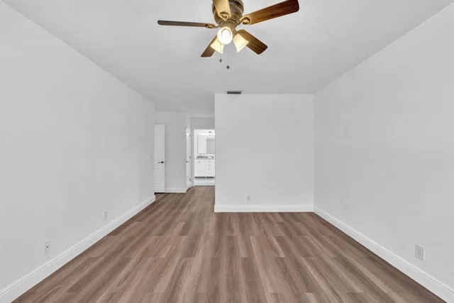 Residence photo 30