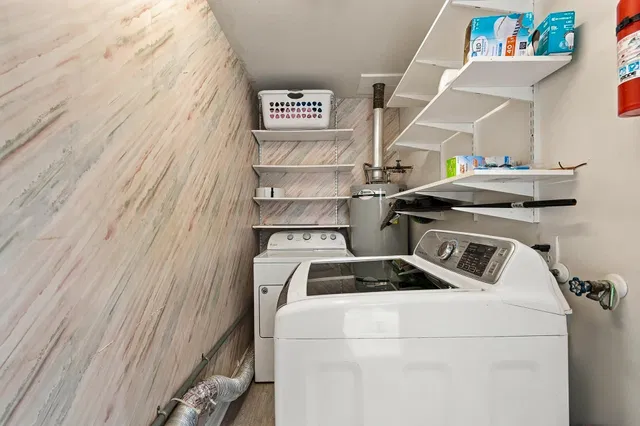 Residence photo 20
