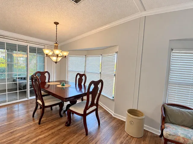 Residence photo 10