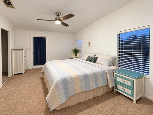 Residence photo 24