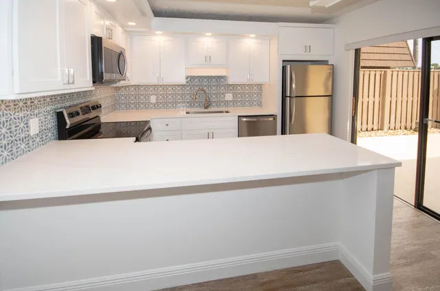 Residence photo 18
