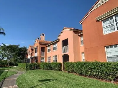 Unit 204 photo 2
