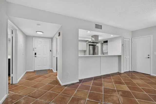 Tennis Lodges Wellington Unit 416 photo 10