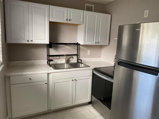  Residence photo 14