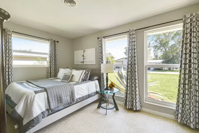 Residence photo 30