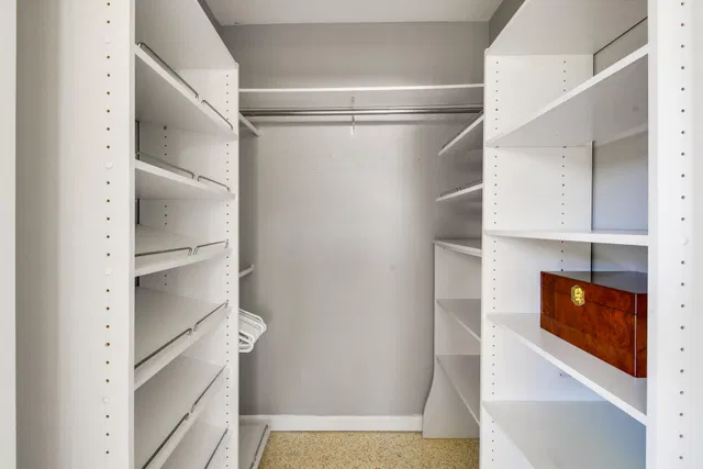 Residence photo 35
