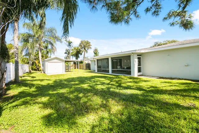Residence photo 51