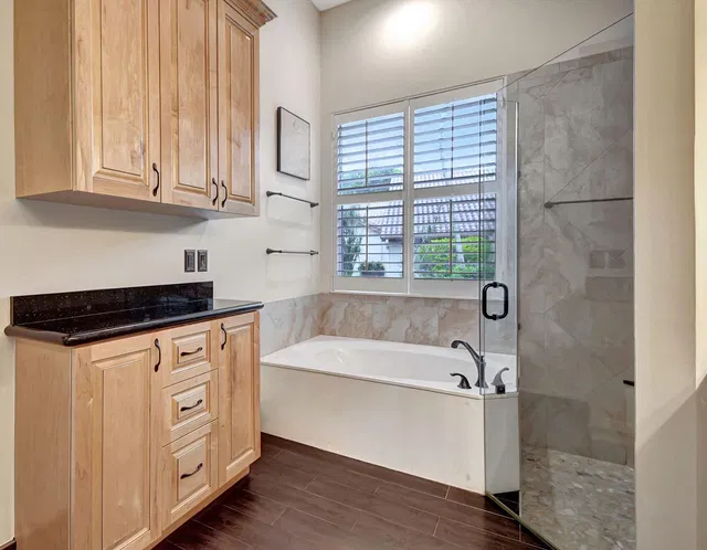 Residence photo 11