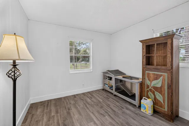 Residence photo 24
