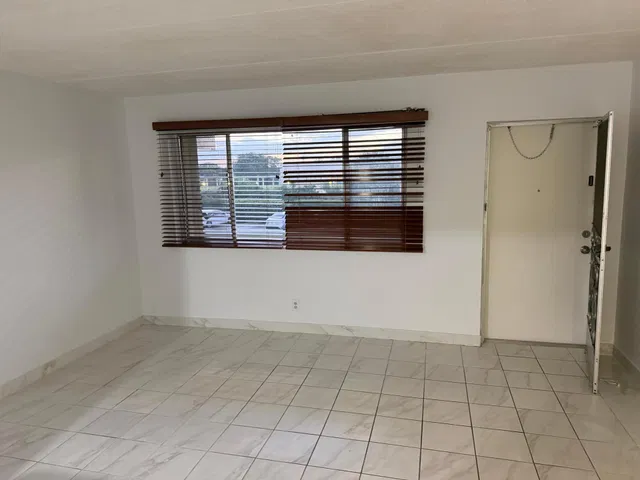 Unit 205 photo 6