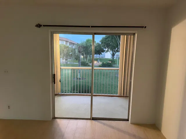 Unit 205 photo 8
