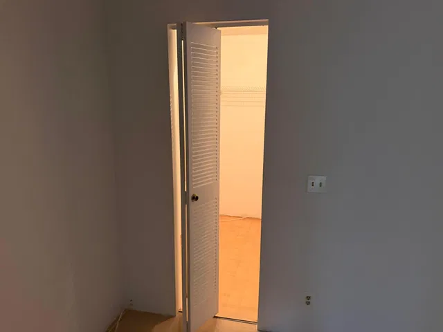 Unit 205 photo 9