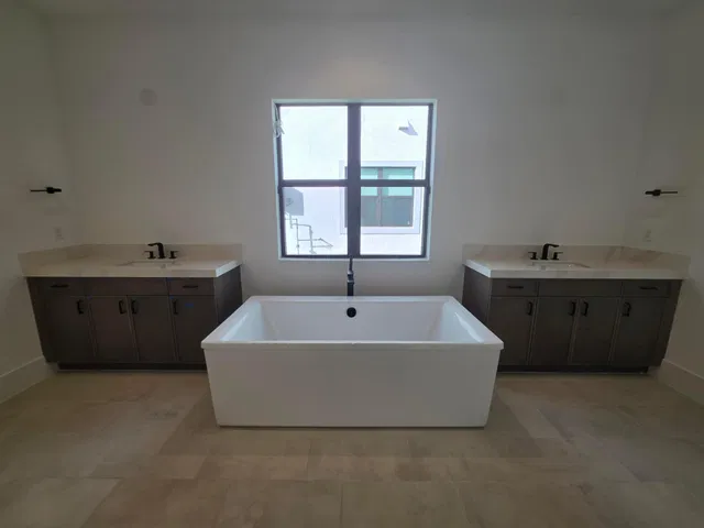  Residence photo 23