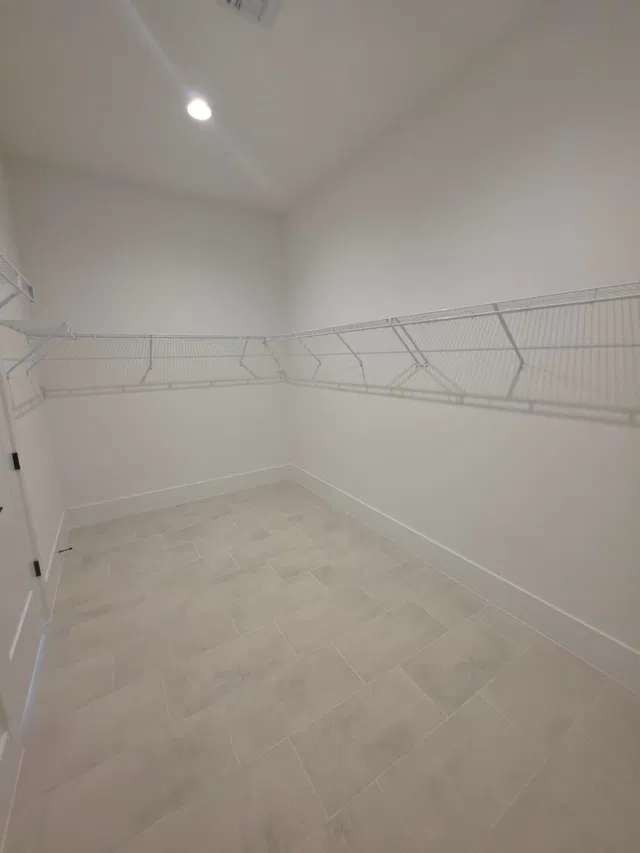  Residence photo 26