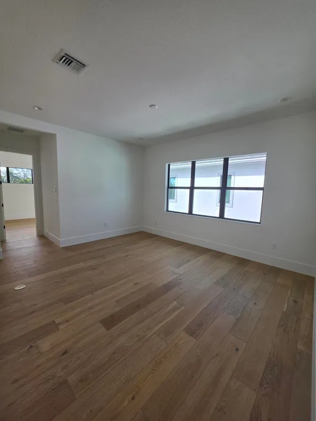  Residence photo 27