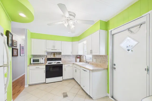 Residence photo 8