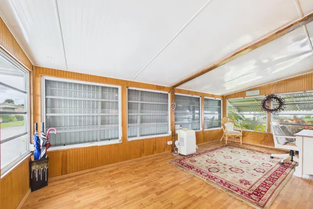 Residence photo 14