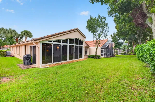 Residence photo 31