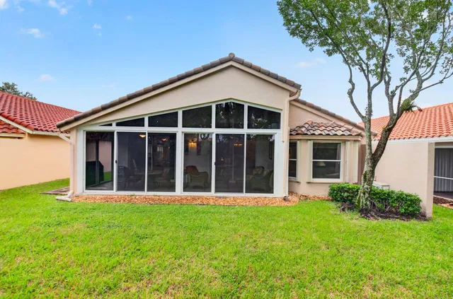 Residence photo 32