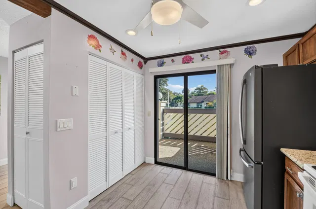 Residence photo 13