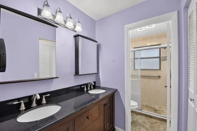 Residence photo 23