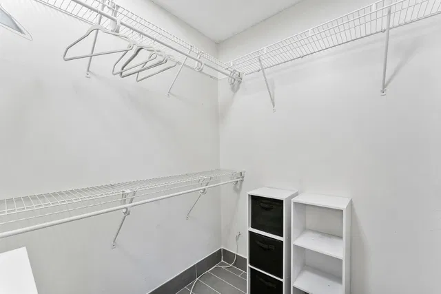  Residence photo 33