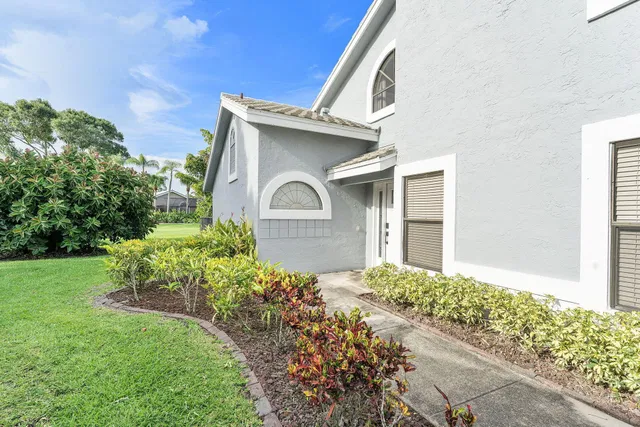  Residence photo 43