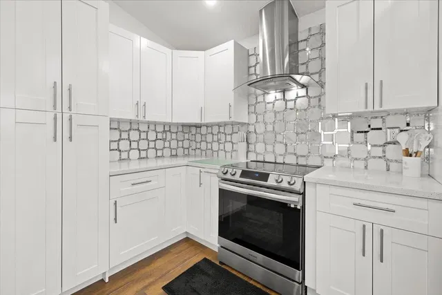 Residence photo 12
