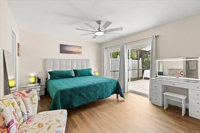 Residence photo 18